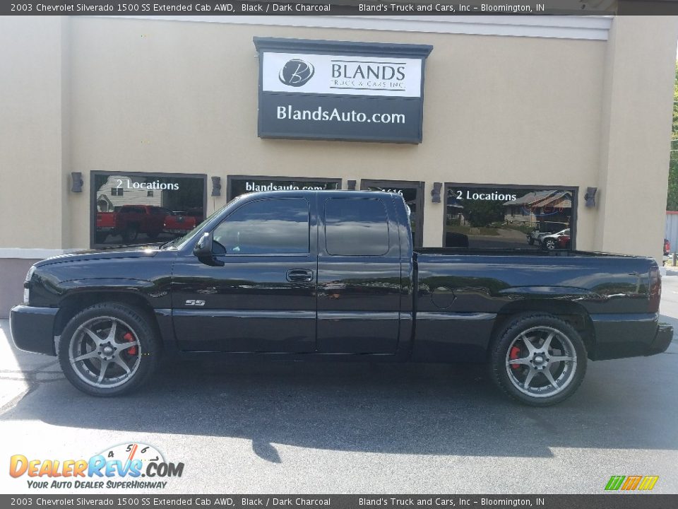 2003 Chevrolet Silverado 1500 SS Extended Cab AWD Black / Dark Charcoal Photo #2