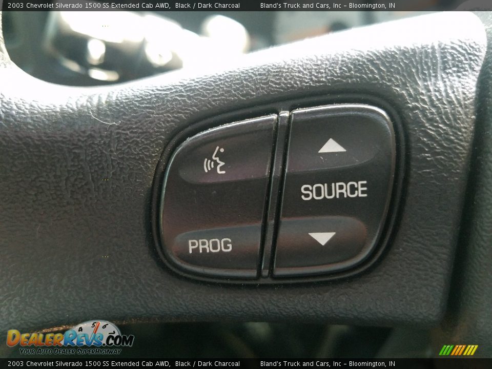 2003 Chevrolet Silverado 1500 SS Extended Cab AWD Black / Dark Charcoal Photo #19