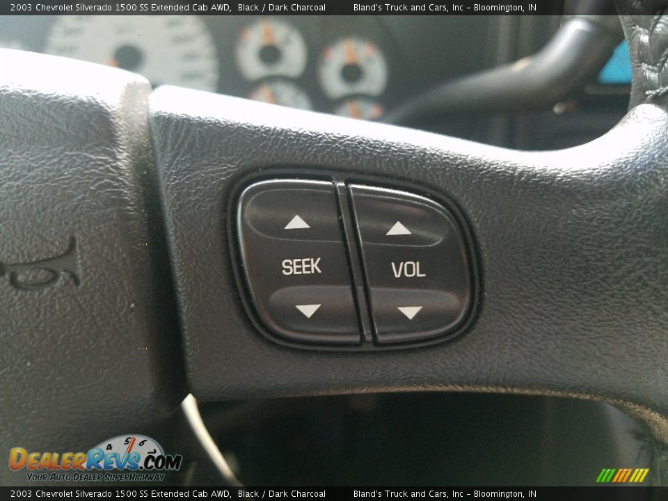 2003 Chevrolet Silverado 1500 SS Extended Cab AWD Black / Dark Charcoal Photo #20