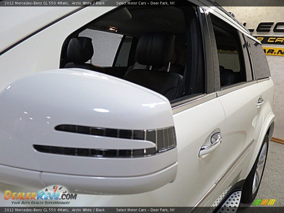 2012 Mercedes-Benz GL 550 4Matic Arctic White / Black Photo #12