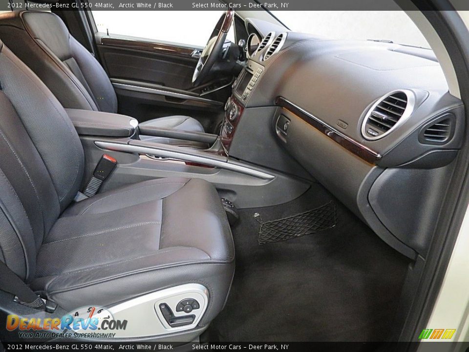 2012 Mercedes-Benz GL 550 4Matic Arctic White / Black Photo #19