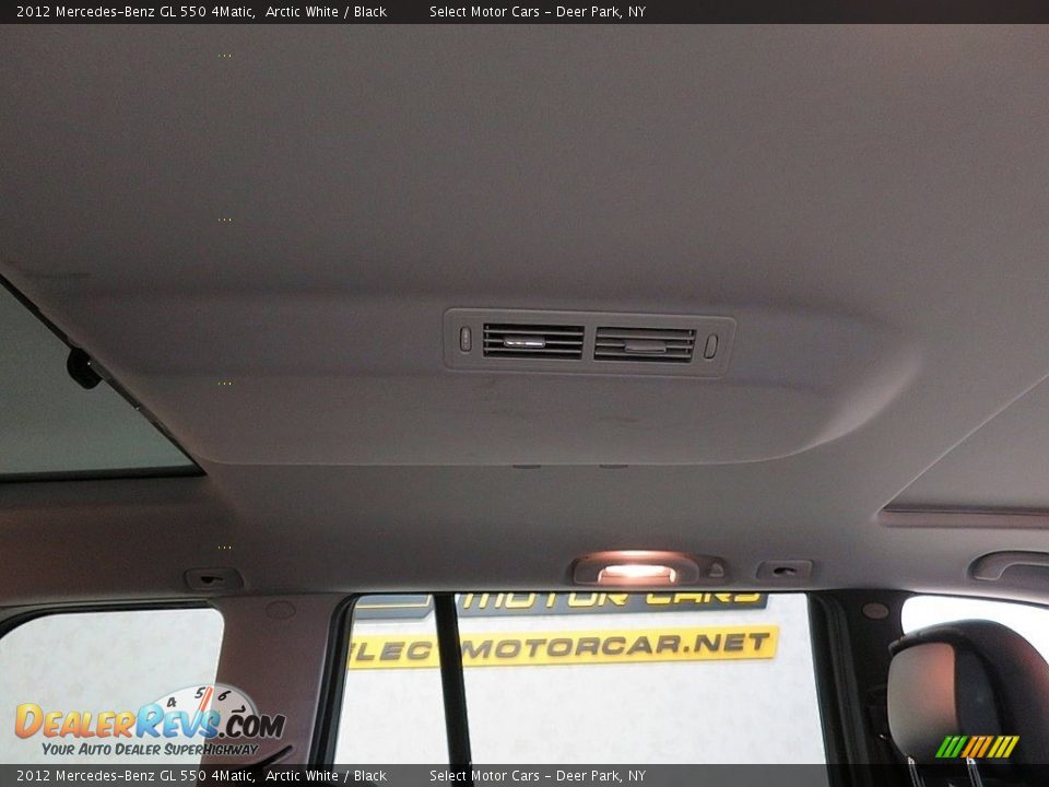 2012 Mercedes-Benz GL 550 4Matic Arctic White / Black Photo #25