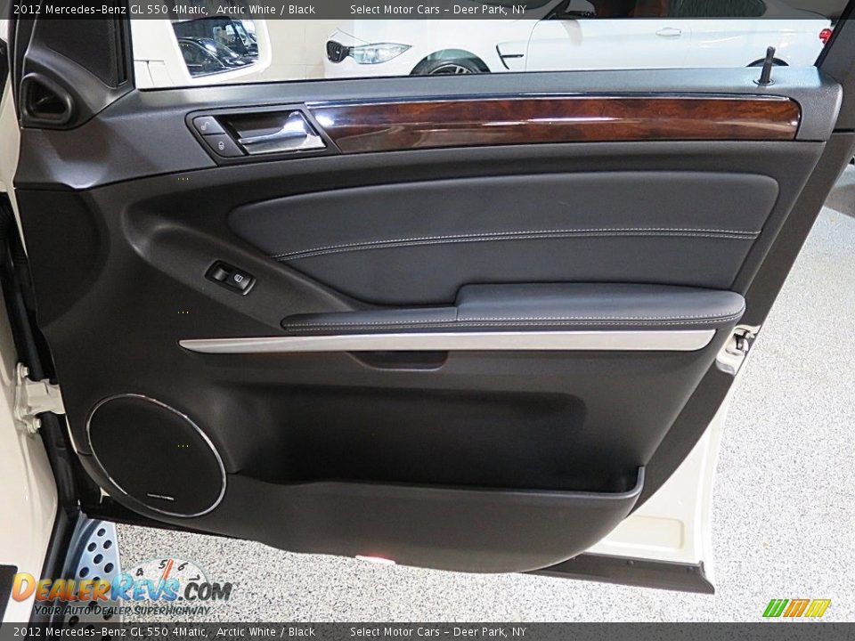 2012 Mercedes-Benz GL 550 4Matic Arctic White / Black Photo #27