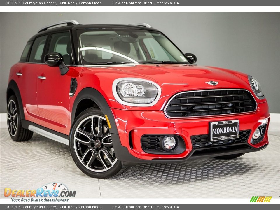 Front 3/4 View of 2018 Mini Countryman Cooper Photo #12