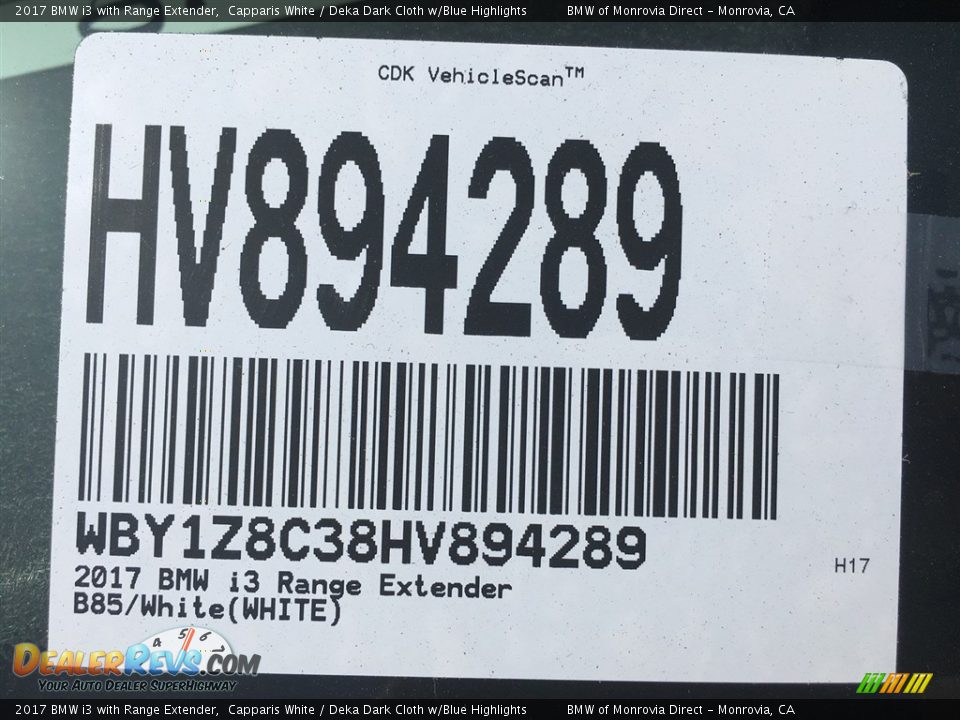 2017 BMW i3 with Range Extender Capparis White / Deka Dark Cloth w/Blue Highlights Photo #11