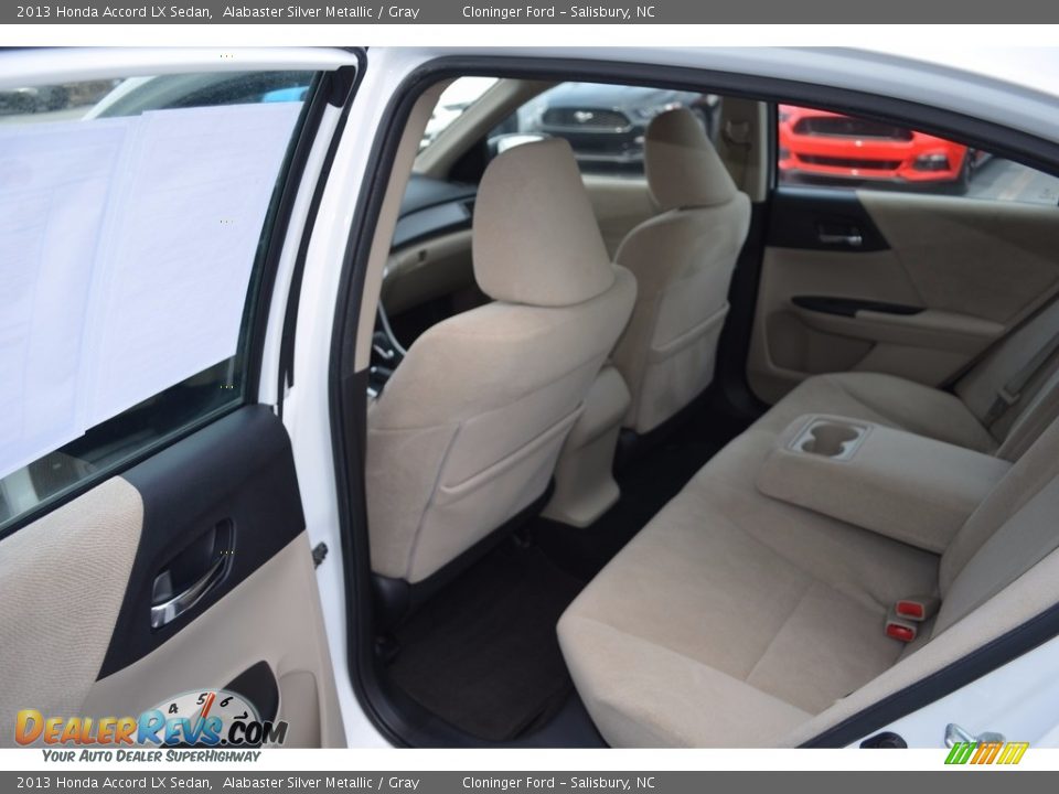 2013 Honda Accord LX Sedan Alabaster Silver Metallic / Gray Photo #11