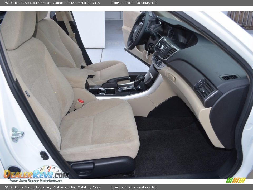 2013 Honda Accord LX Sedan Alabaster Silver Metallic / Gray Photo #15