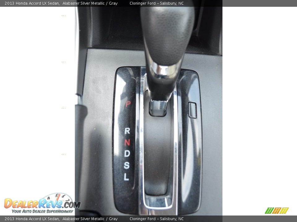 2013 Honda Accord LX Sedan Alabaster Silver Metallic / Gray Photo #20