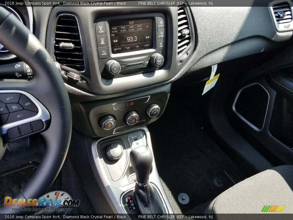 2018 Jeep Compass Sport 4x4 Diamond Black Crystal Pearl / Black Photo #10