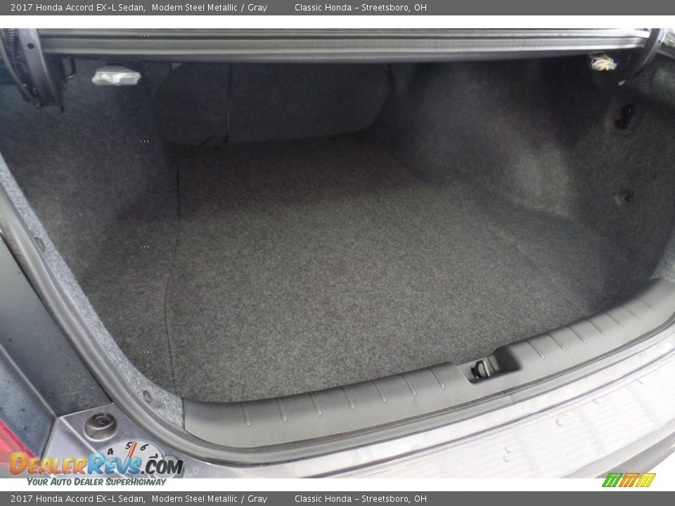 2017 Honda Accord EX-L Sedan Modern Steel Metallic / Gray Photo #16