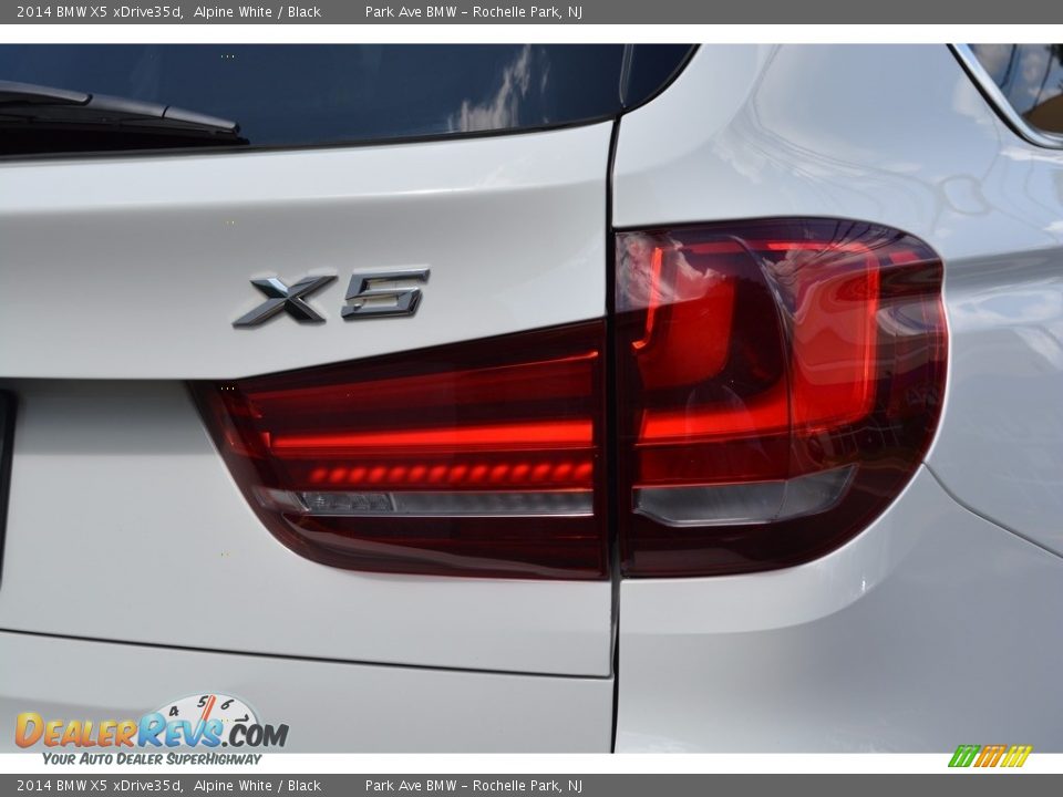 2014 BMW X5 xDrive35d Alpine White / Black Photo #24