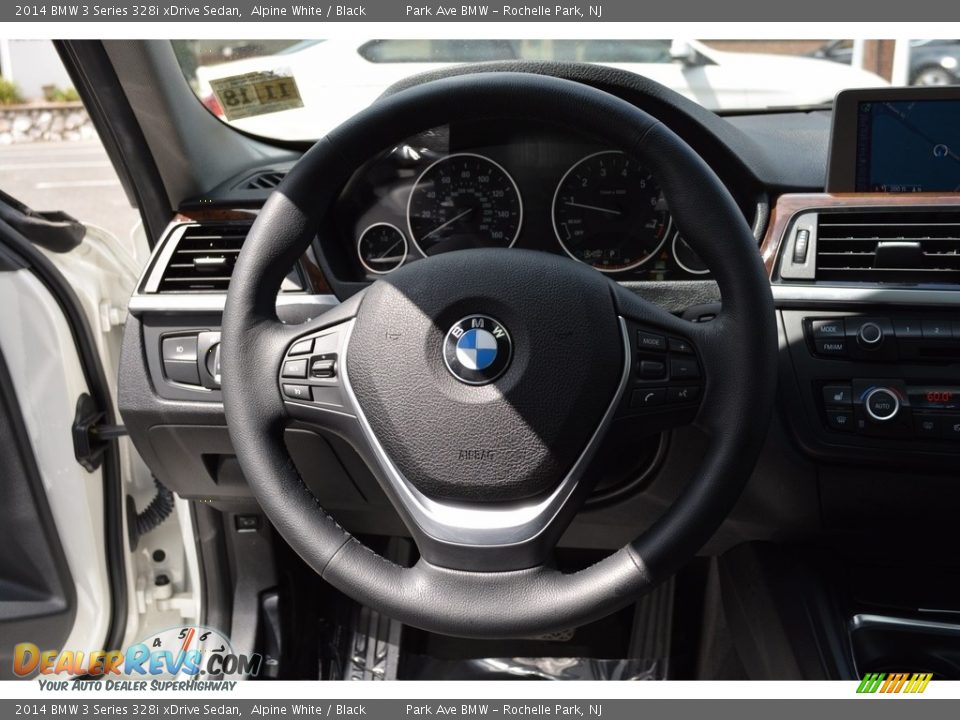 2014 BMW 3 Series 328i xDrive Sedan Alpine White / Black Photo #18