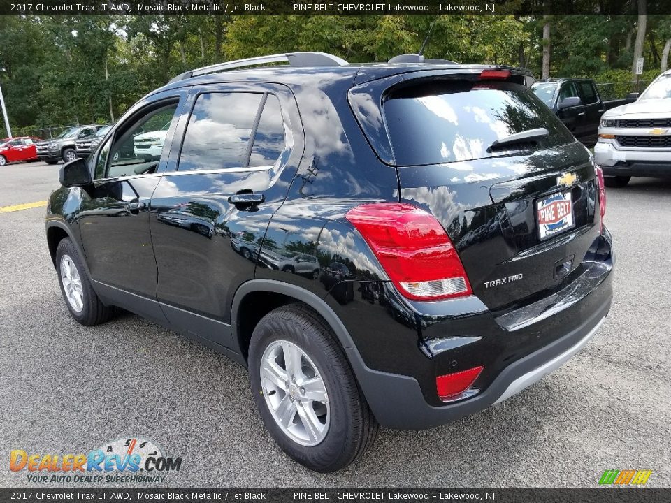 2017 Chevrolet Trax LT AWD Mosaic Black Metallic / Jet Black Photo #4