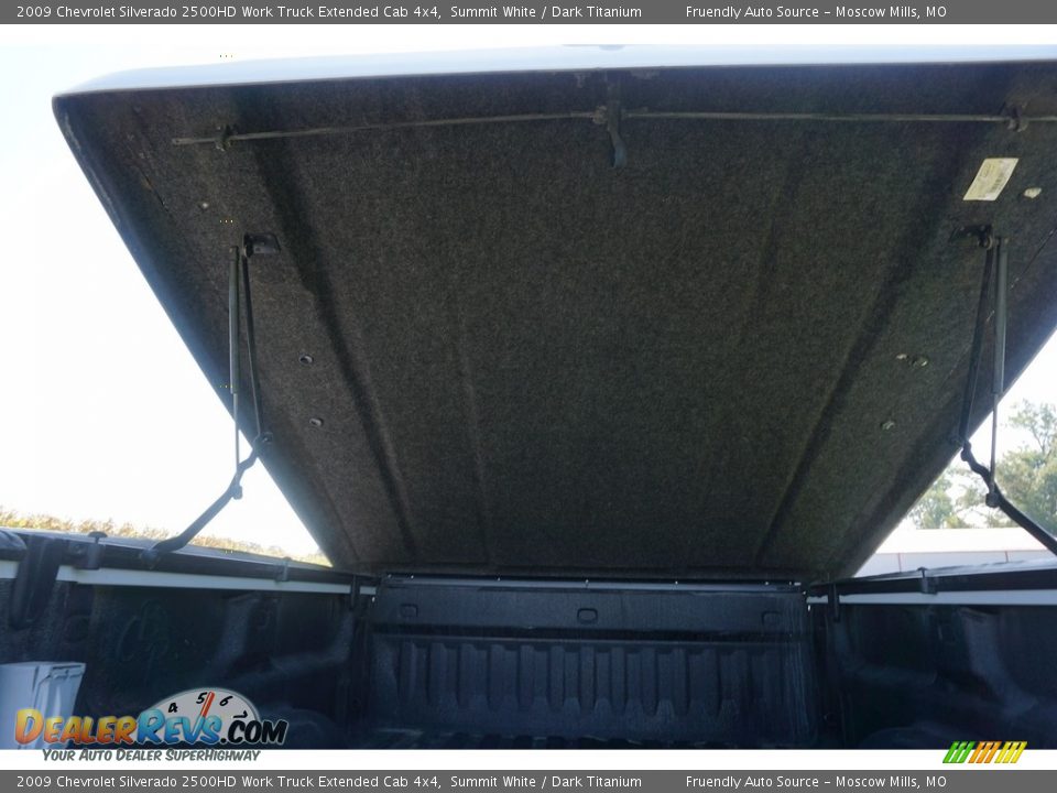 2009 Chevrolet Silverado 2500HD Work Truck Extended Cab 4x4 Summit White / Dark Titanium Photo #18