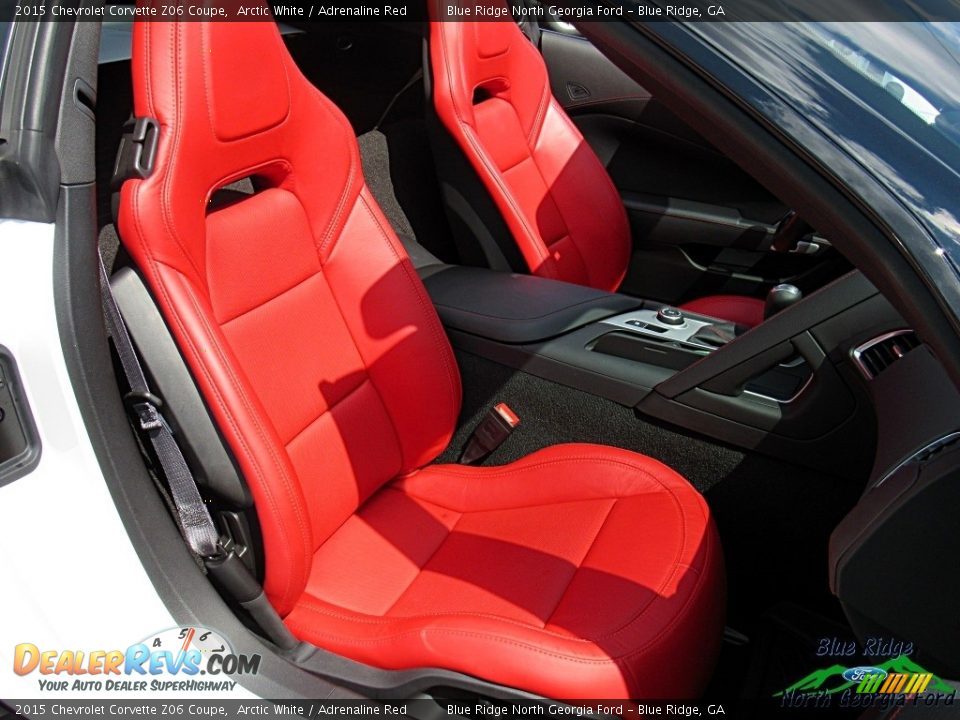 2015 Chevrolet Corvette Z06 Coupe Arctic White / Adrenaline Red Photo #16