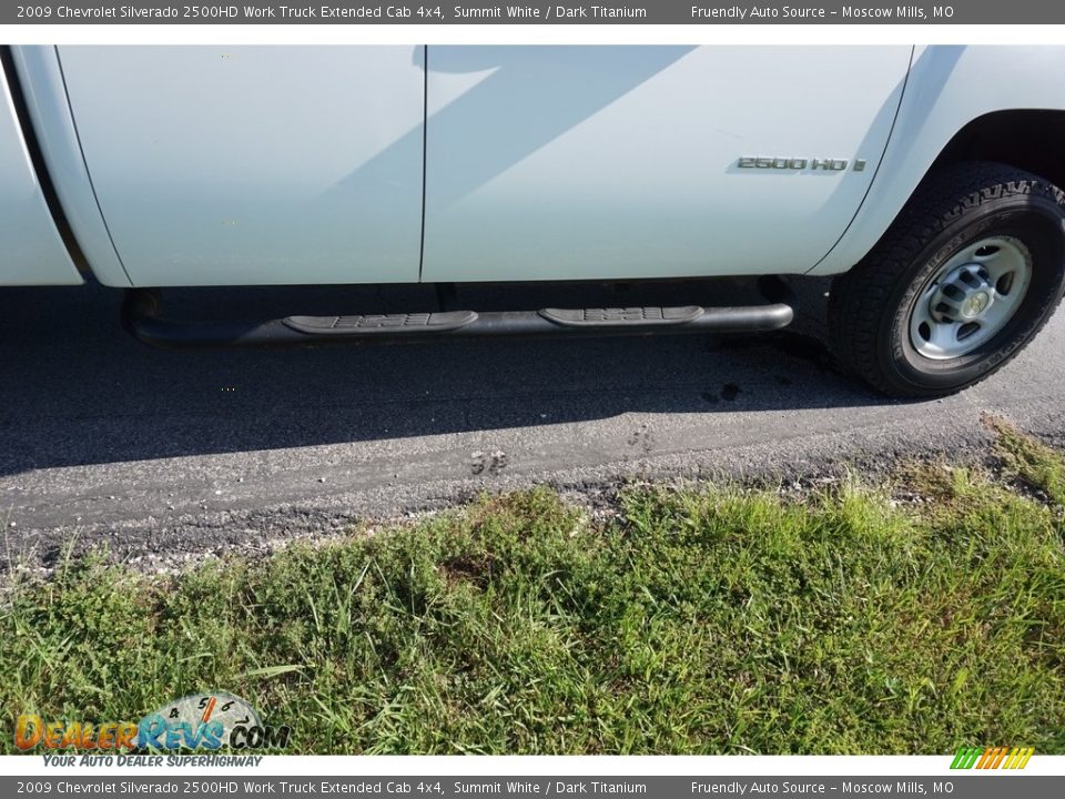 2009 Chevrolet Silverado 2500HD Work Truck Extended Cab 4x4 Summit White / Dark Titanium Photo #34