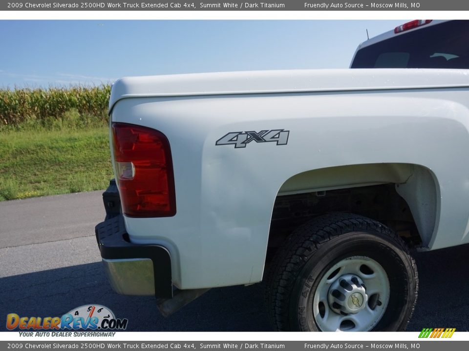 2009 Chevrolet Silverado 2500HD Work Truck Extended Cab 4x4 Summit White / Dark Titanium Photo #36