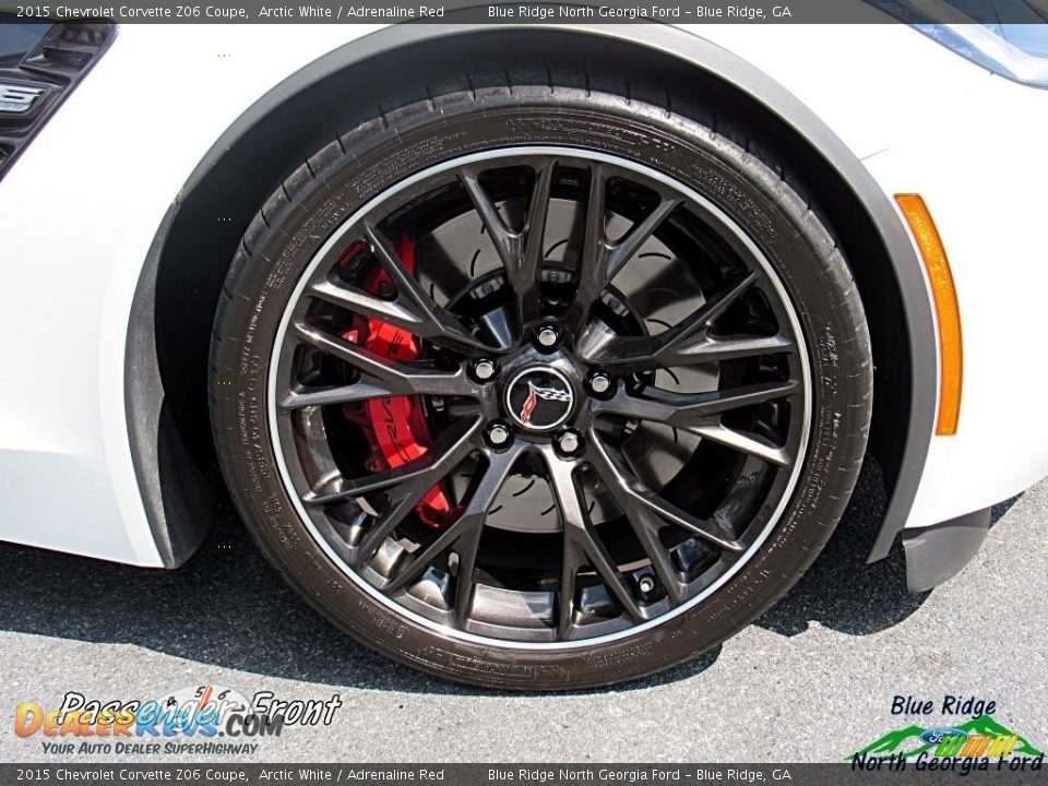 2015 Chevrolet Corvette Z06 Coupe Arctic White / Adrenaline Red Photo #31