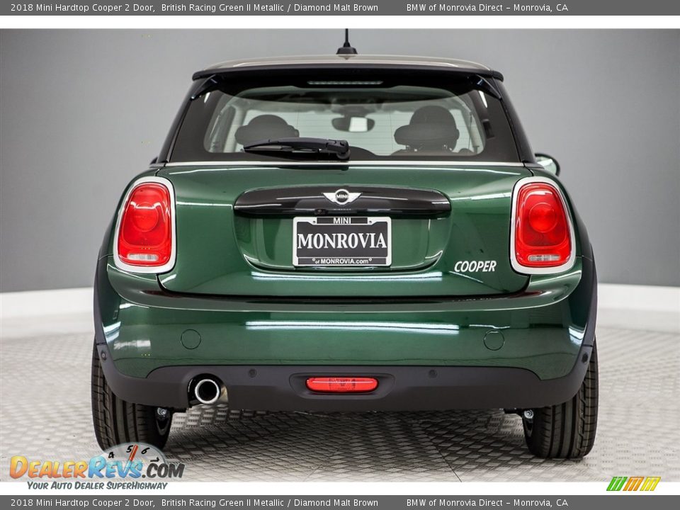 2018 Mini Hardtop Cooper 2 Door British Racing Green II Metallic / Diamond Malt Brown Photo #4