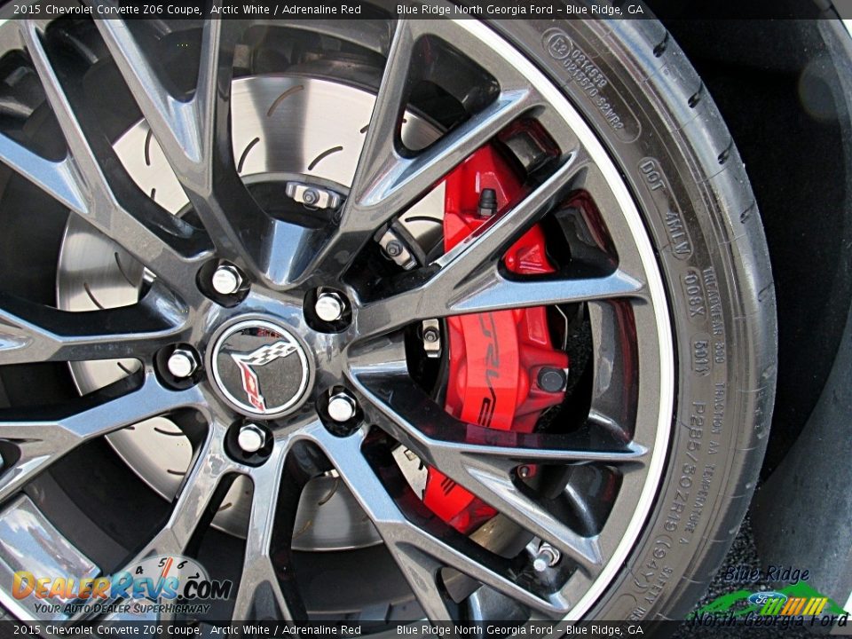 2015 Chevrolet Corvette Z06 Coupe Arctic White / Adrenaline Red Photo #34