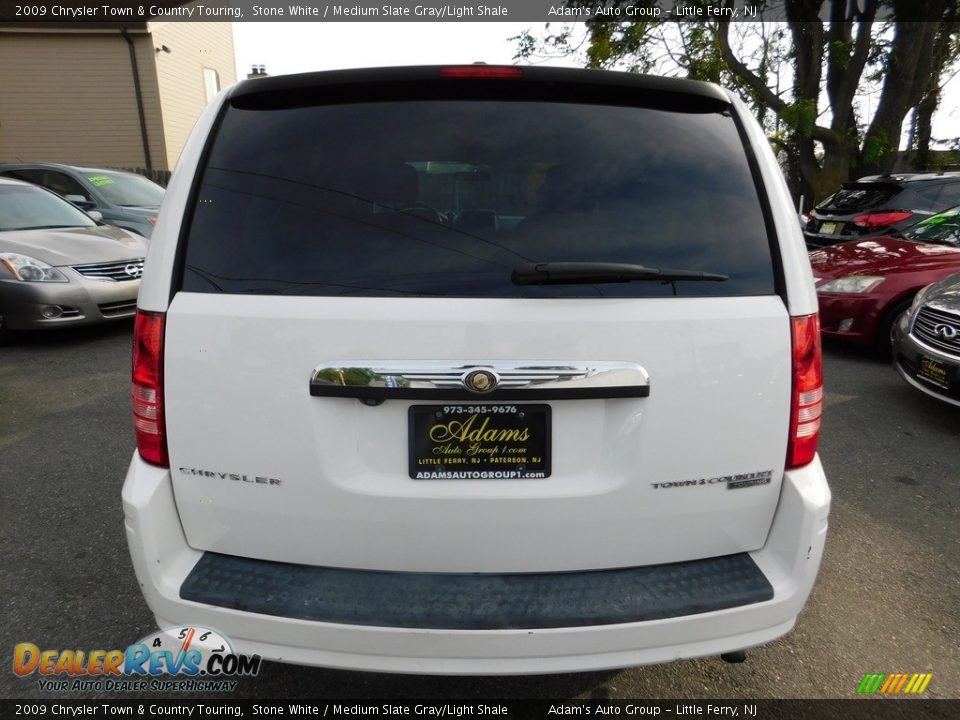 2009 Chrysler Town & Country Touring Stone White / Medium Slate Gray/Light Shale Photo #6