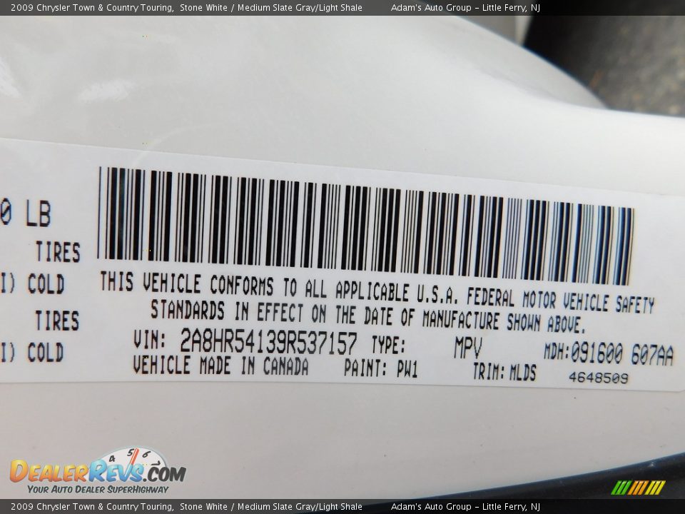 2009 Chrysler Town & Country Touring Stone White / Medium Slate Gray/Light Shale Photo #10