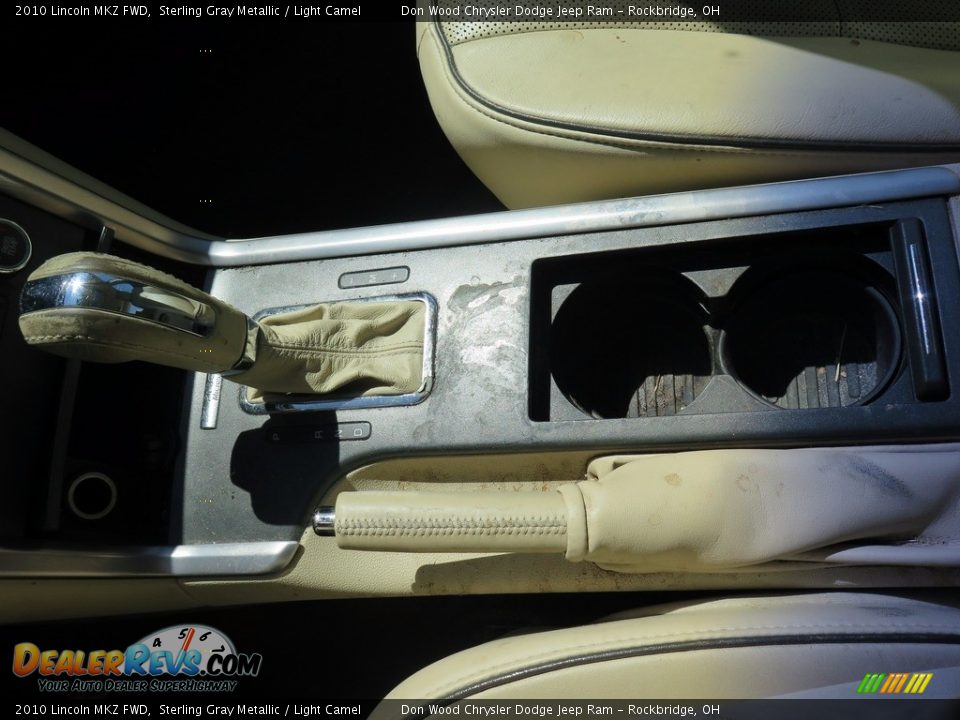 2010 Lincoln MKZ FWD Sterling Gray Metallic / Light Camel Photo #16