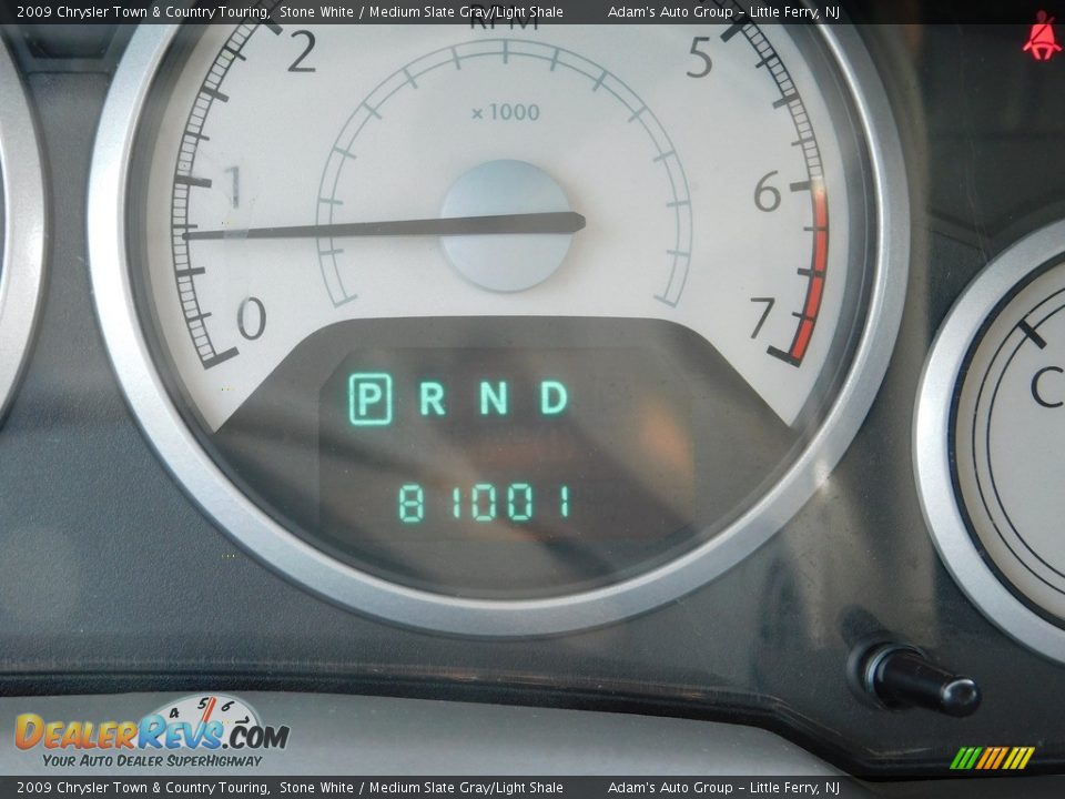 2009 Chrysler Town & Country Touring Stone White / Medium Slate Gray/Light Shale Photo #22