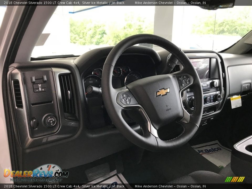 2018 Chevrolet Silverado 1500 LT Crew Cab 4x4 Silver Ice Metallic / Jet Black Photo #13