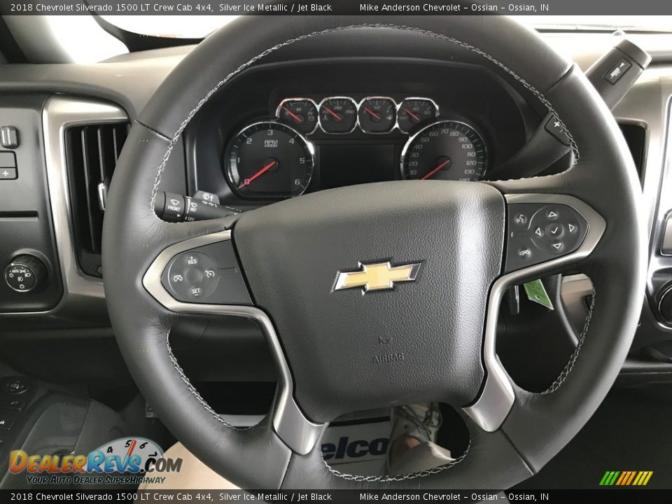 2018 Chevrolet Silverado 1500 LT Crew Cab 4x4 Silver Ice Metallic / Jet Black Photo #15