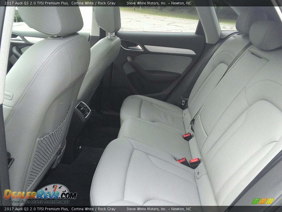 Rear Seat of 2017 Audi Q3 2.0 TFSI Premium Plus Photo #10