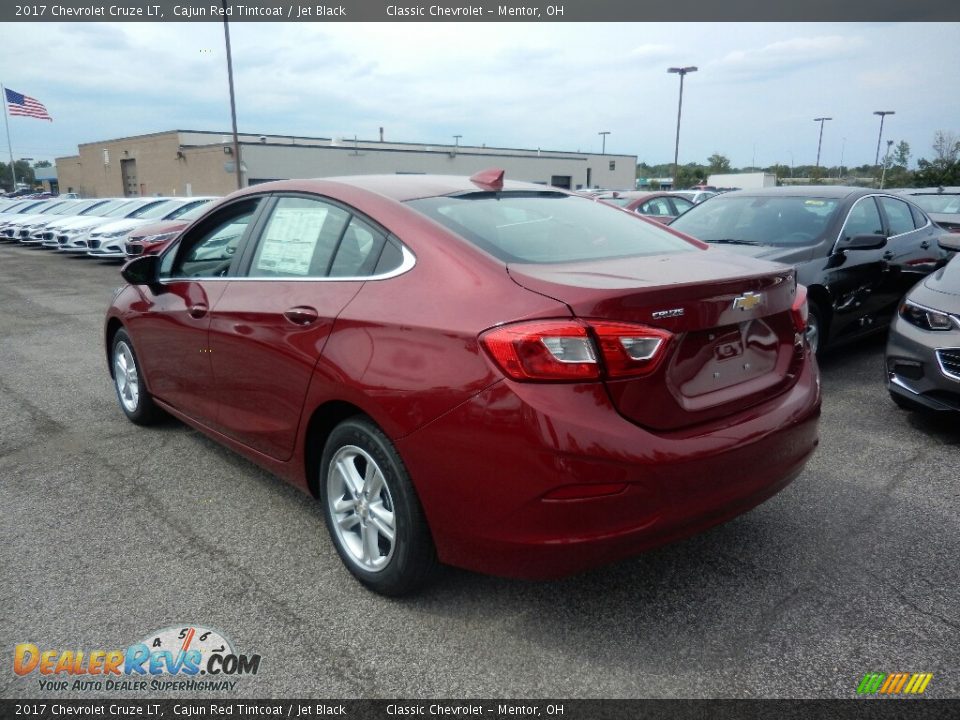 2017 Chevrolet Cruze LT Cajun Red Tintcoat / Jet Black Photo #5