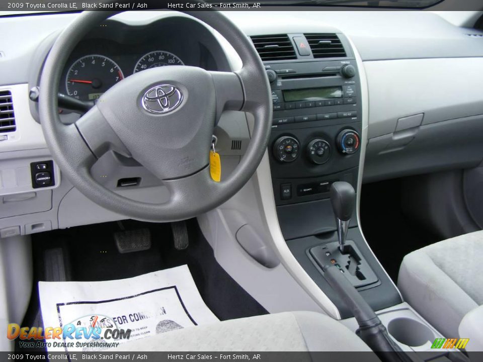 2009 Toyota Corolla LE Black Sand Pearl / Ash Photo #7