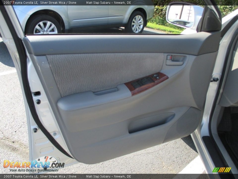 2007 Toyota Corolla LE Silver Streak Mica / Stone Photo #14