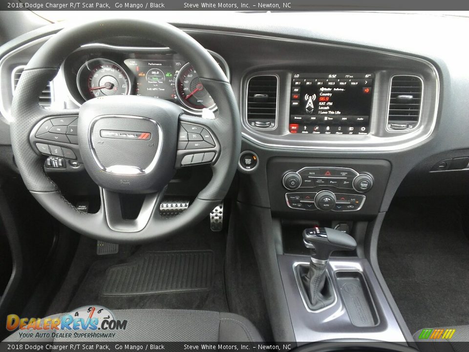 Controls of 2018 Dodge Charger R/T Scat Pack Photo #16