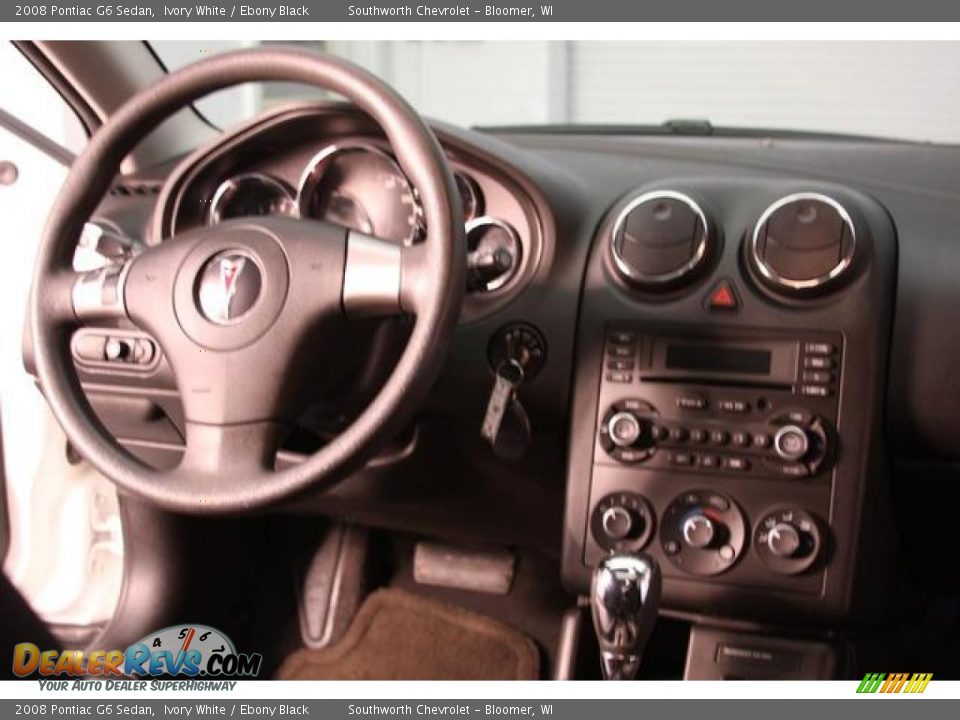 2008 Pontiac G6 Sedan Ivory White / Ebony Black Photo #6