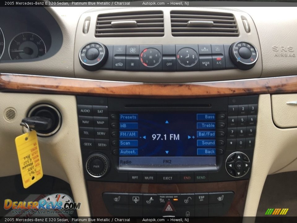 2005 Mercedes-Benz E 320 Sedan Platinum Blue Metallic / Charcoal Photo #13
