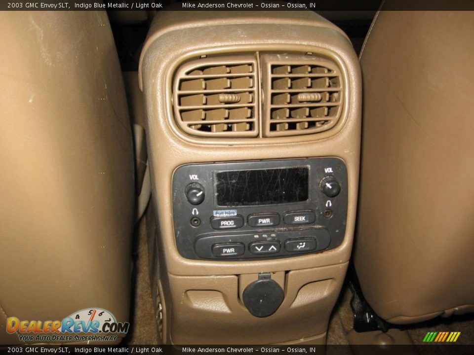 2003 GMC Envoy SLT Indigo Blue Metallic / Light Oak Photo #14