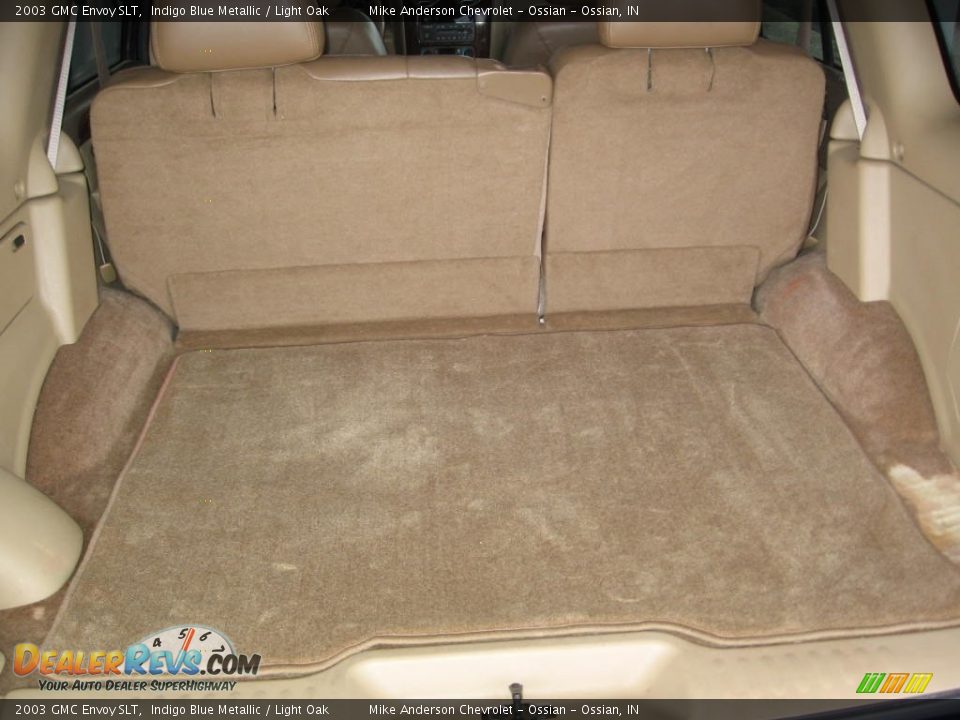 2003 GMC Envoy SLT Indigo Blue Metallic / Light Oak Photo #16