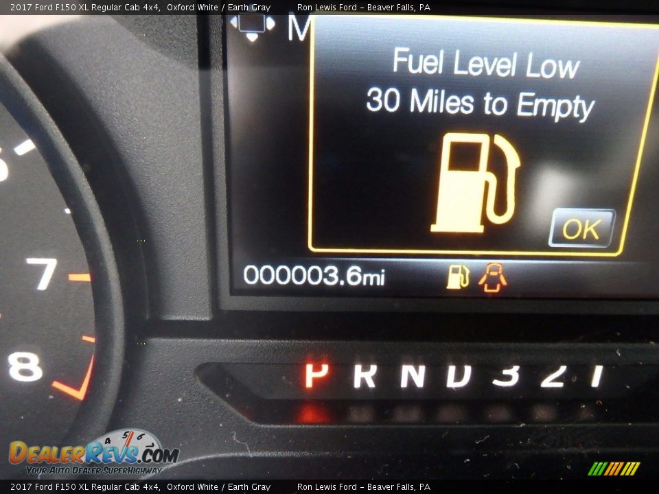 2017 Ford F150 XL Regular Cab 4x4 Oxford White / Earth Gray Photo #20