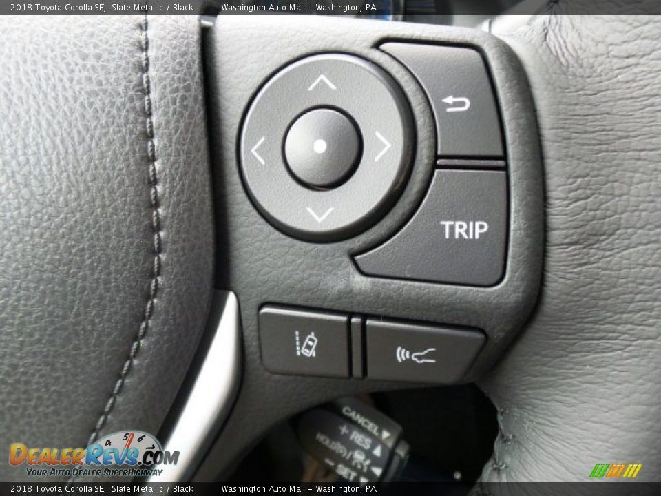 Controls of 2018 Toyota Corolla SE Photo #28