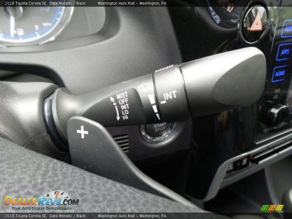 Controls of 2018 Toyota Corolla SE Photo #29