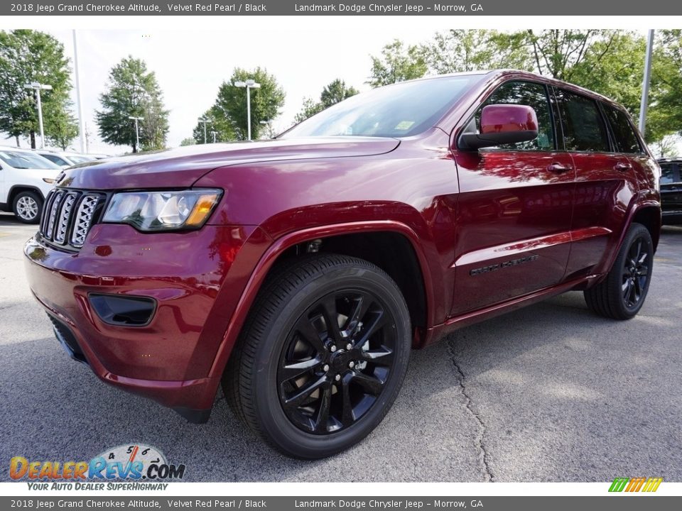 2018 Jeep Grand Cherokee Altitude Velvet Red Pearl / Black Photo #1