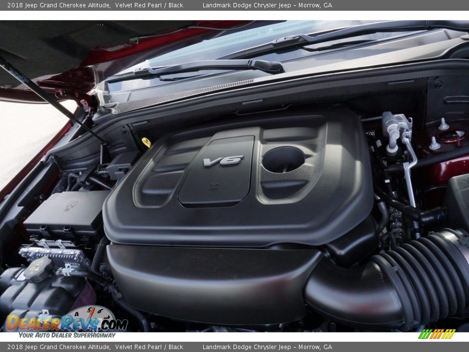 2018 Jeep Grand Cherokee Altitude Velvet Red Pearl / Black Photo #8