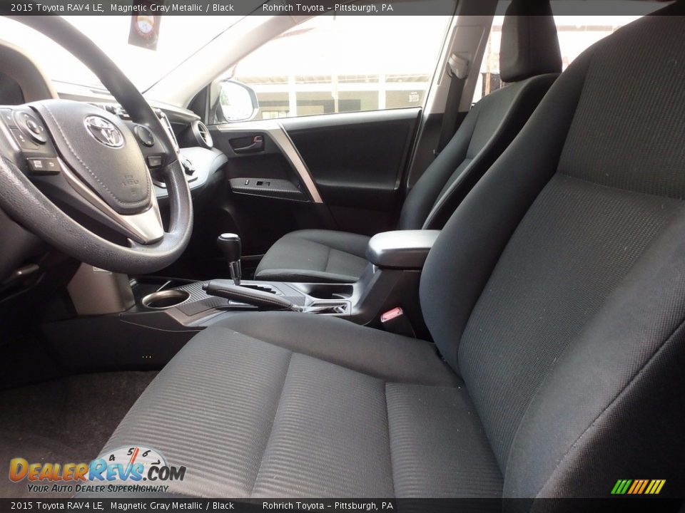 2015 Toyota RAV4 LE Magnetic Gray Metallic / Black Photo #6