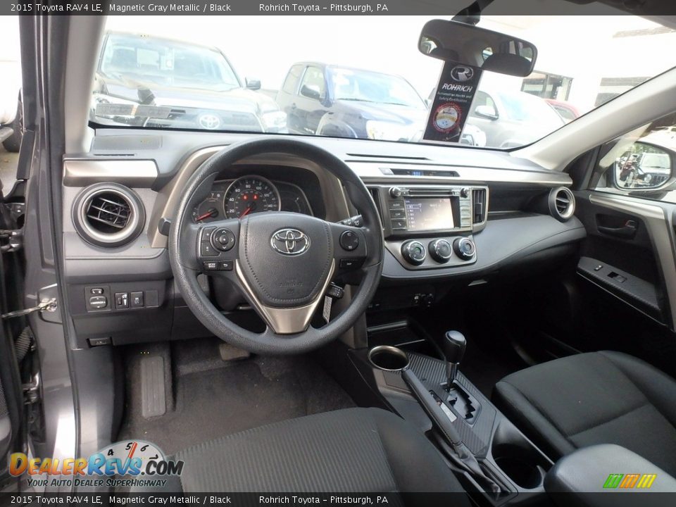2015 Toyota RAV4 LE Magnetic Gray Metallic / Black Photo #8