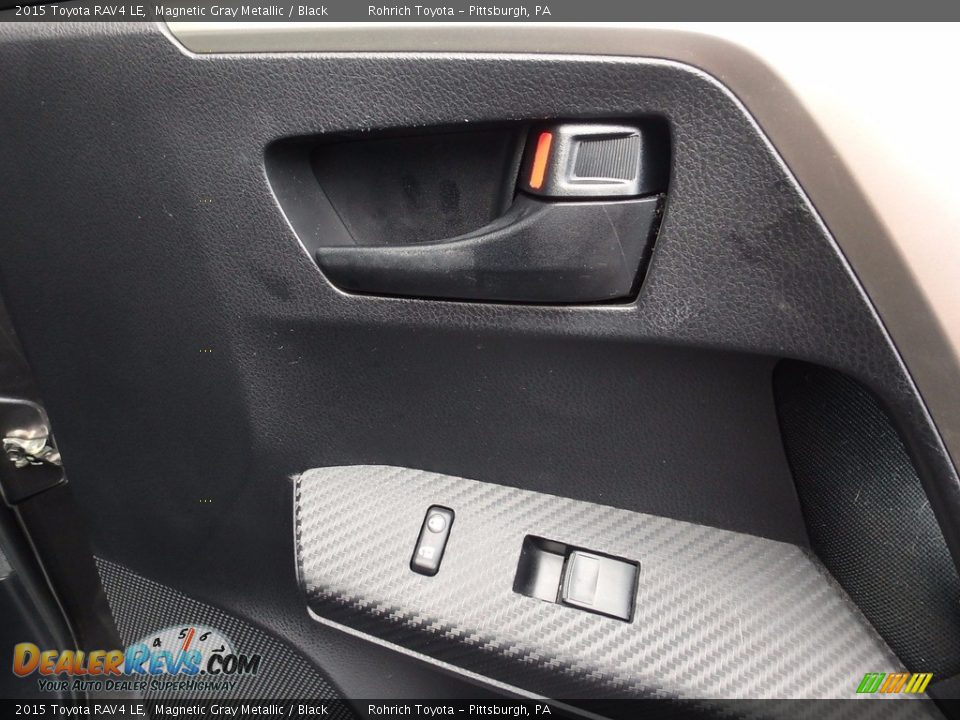 2015 Toyota RAV4 LE Magnetic Gray Metallic / Black Photo #11