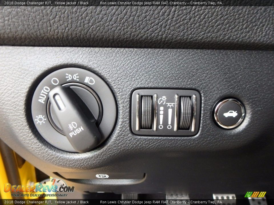 Controls of 2018 Dodge Challenger R/T Photo #19