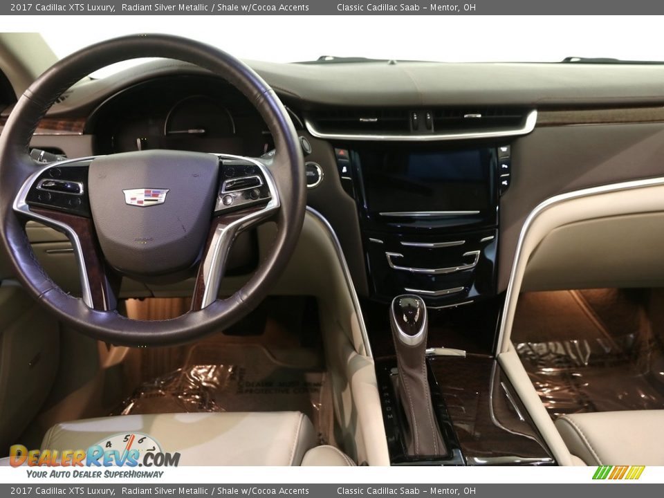 2017 Cadillac XTS Luxury Radiant Silver Metallic / Shale w/Cocoa Accents Photo #22