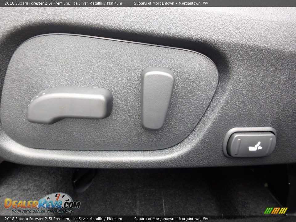 2018 Subaru Forester 2.5i Premium Ice Silver Metallic / Platinum Photo #16